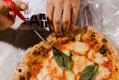 5 Fouten die Iedereen Maakt bij het Bakken van Pizza Thuis