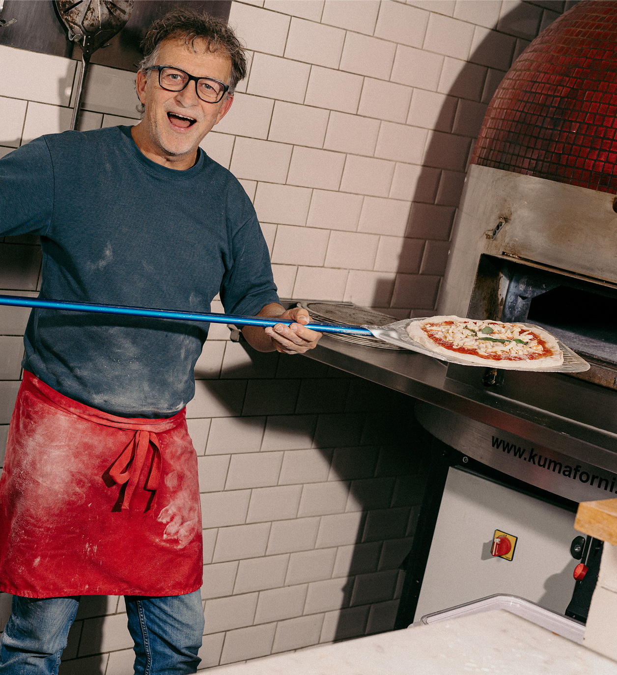 BELEGD MET DE HAND, GEBAKKEN OP 500°C
